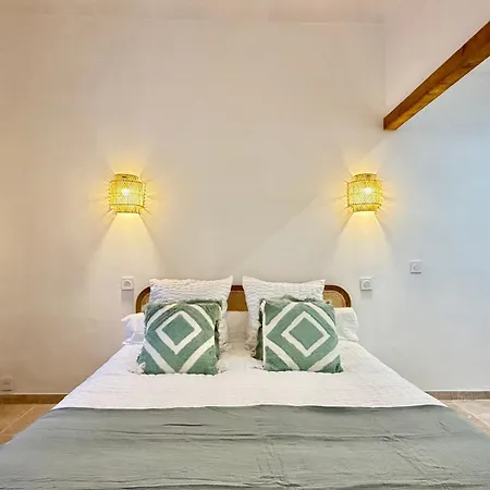 La Boheme Cosy Near Ac Near Festival