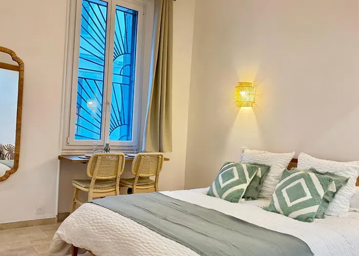 アパート La Boheme Cosy Near Ac Near Festival