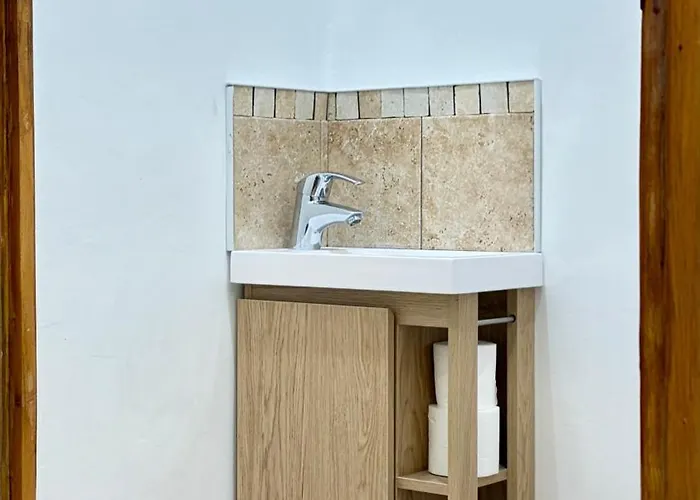 La Boheme Cosy Near Ac Near Festival アパート *