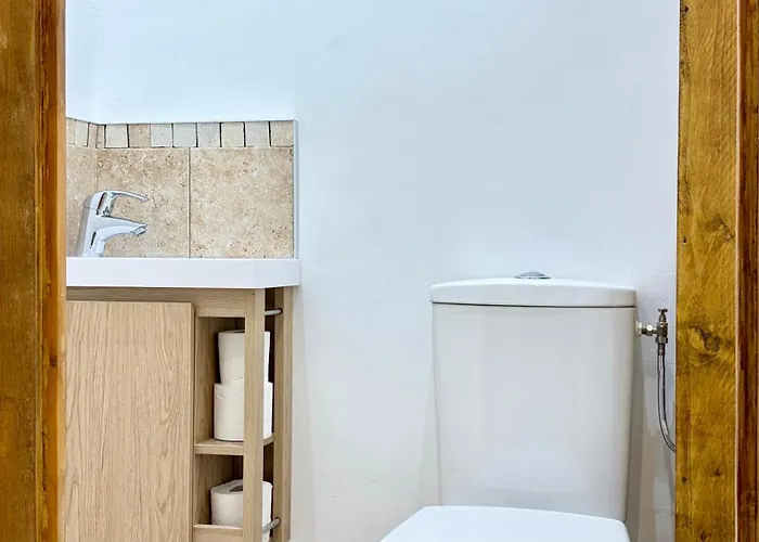 La Boheme Cosy Near Ac Near Festival アパート